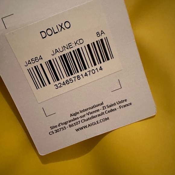 Aigle waterproof rain jacket - NWT and just the sweetest! - Picture 4 of 7